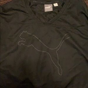 Black Puma cropped workout shirt